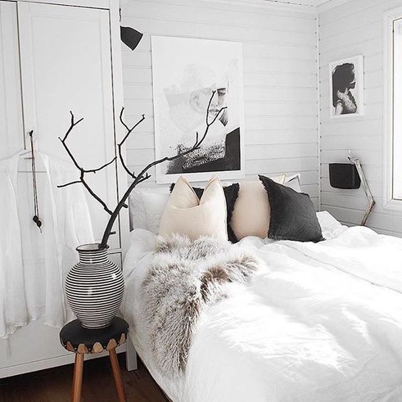 beautiful small bedroom