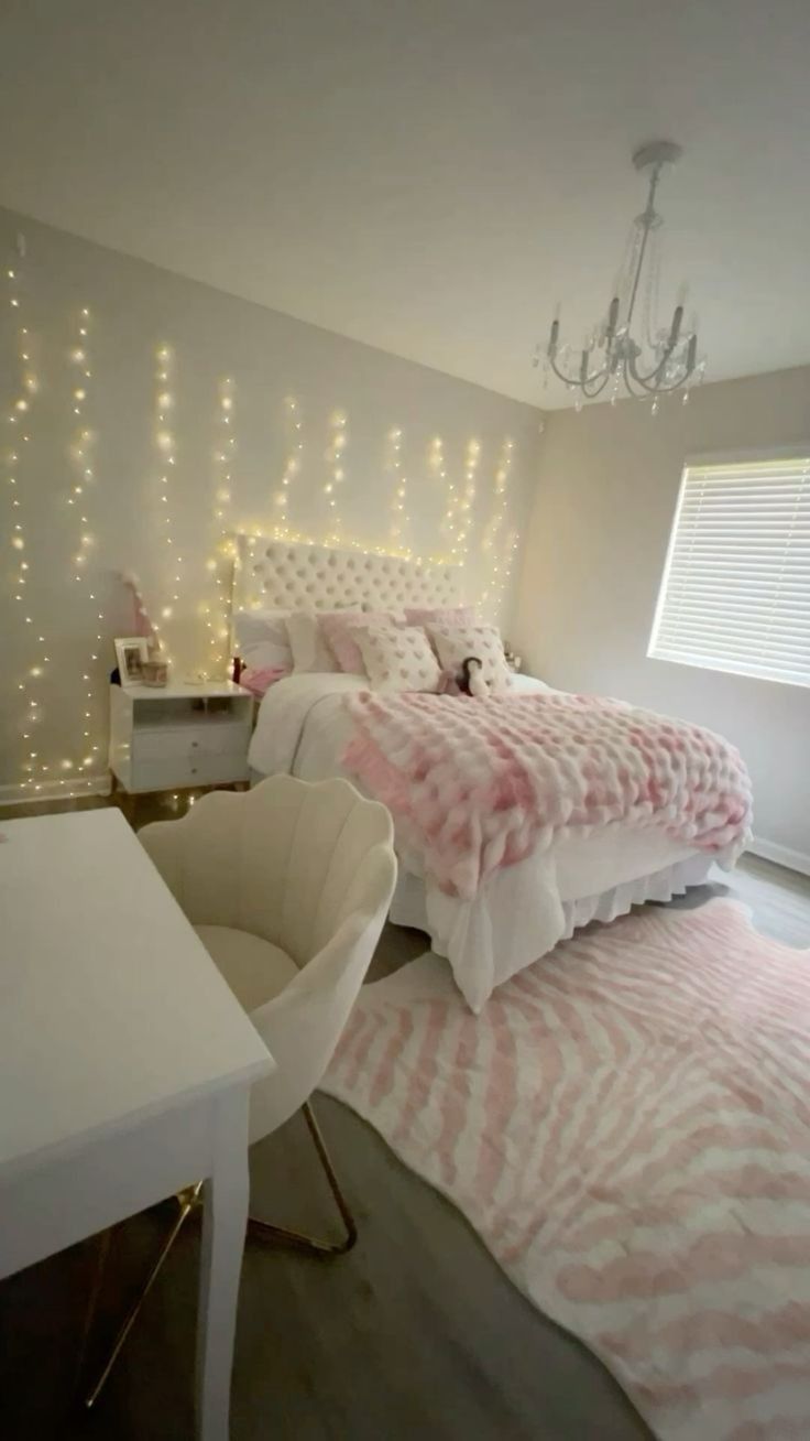 soft pink pretty dorm room
