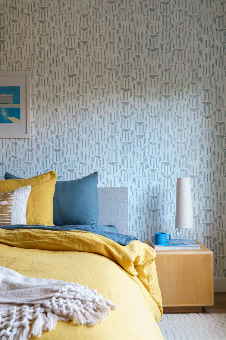 Yellow and blue color scheme