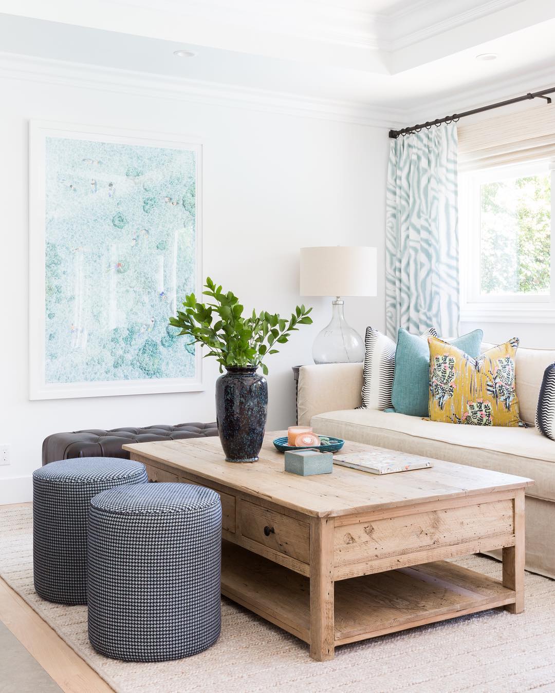 beautiful coastal living room idea