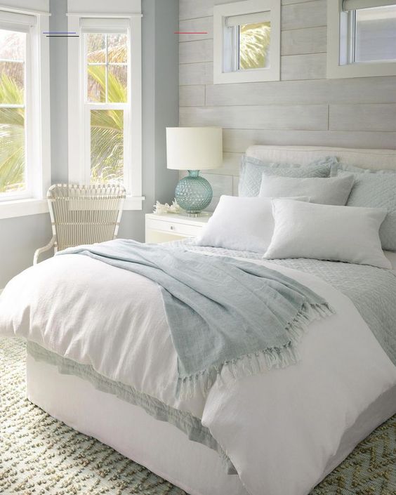 coastal bedroom decorating styles