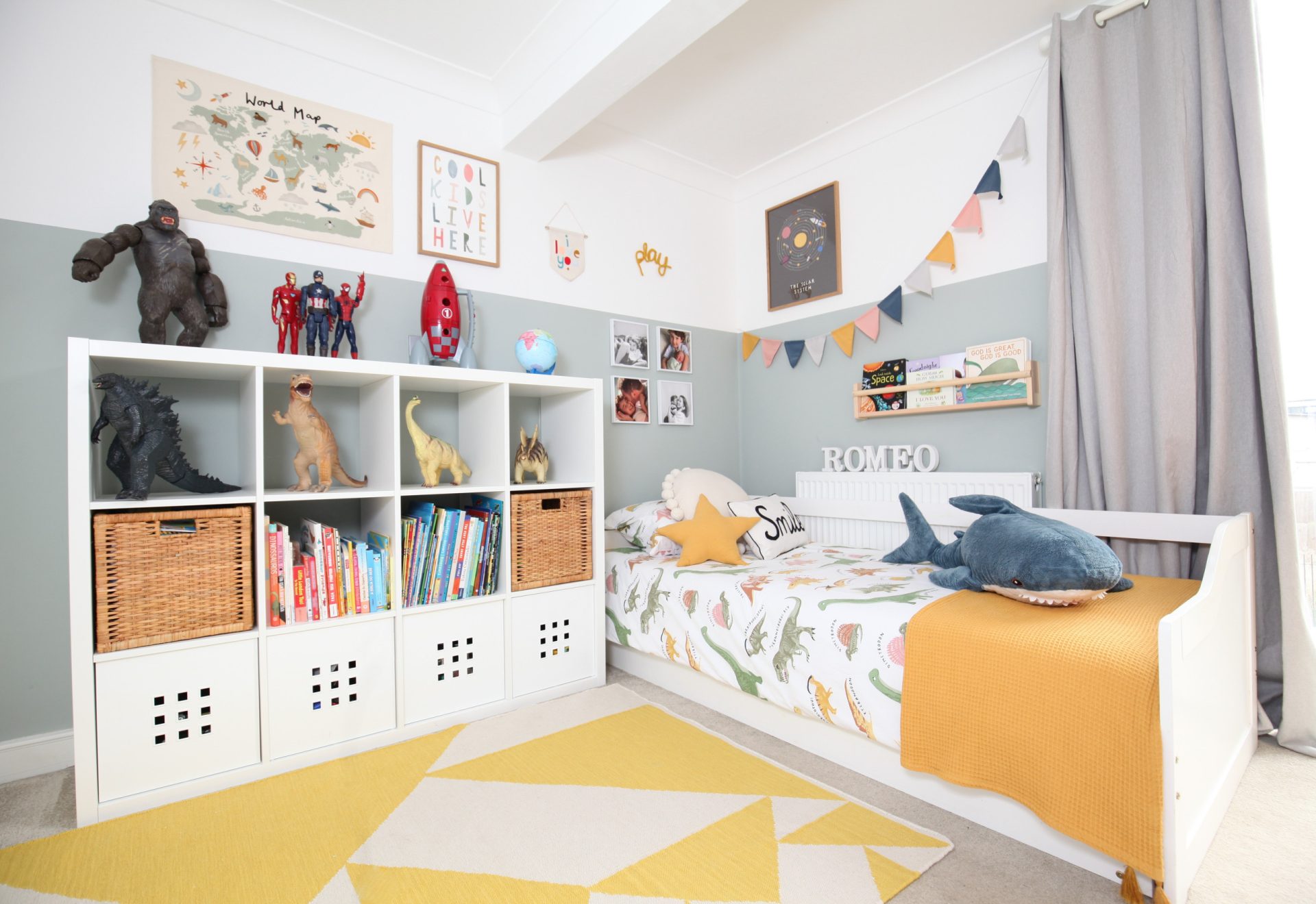 colorful kids bedroom