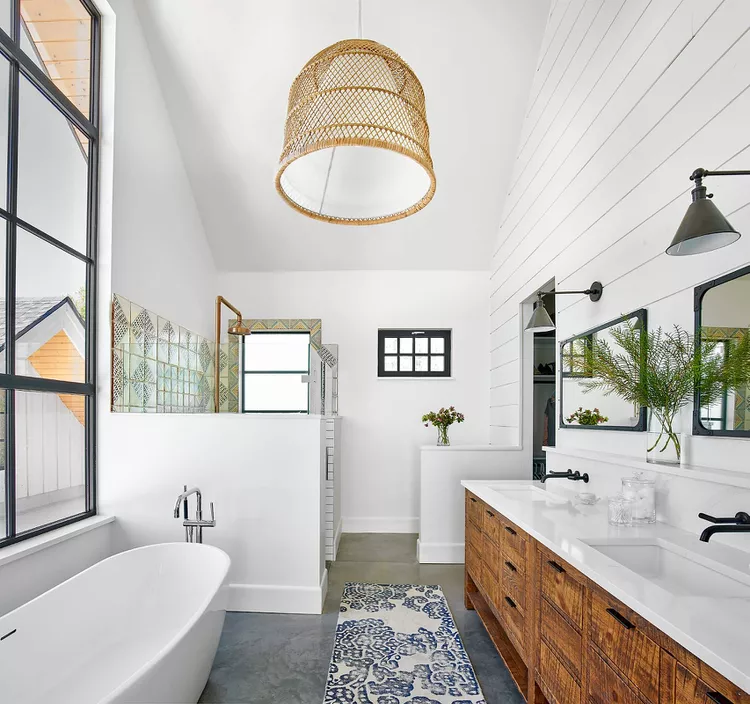 farmhouse bathroom