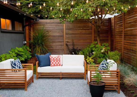 wood themed outdoor decor