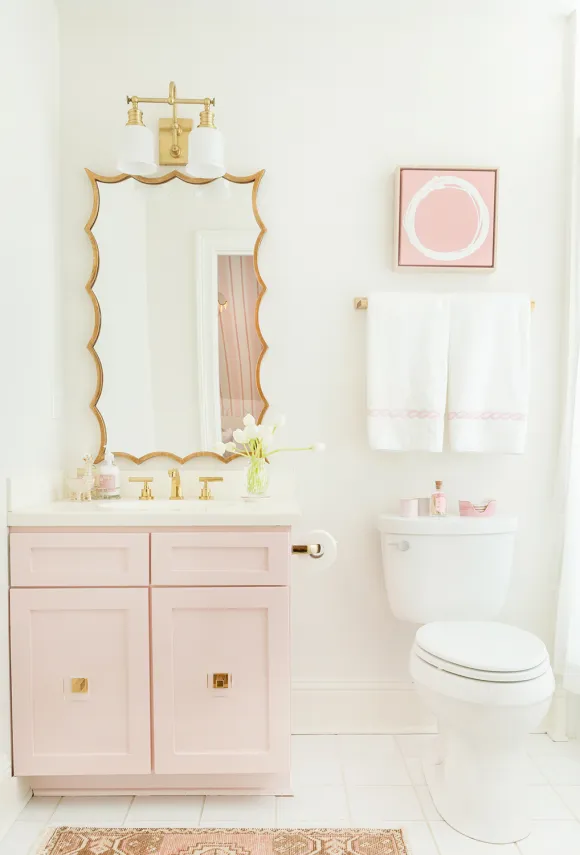 cute girly bathroom