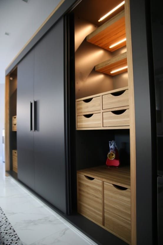 premium master closet design