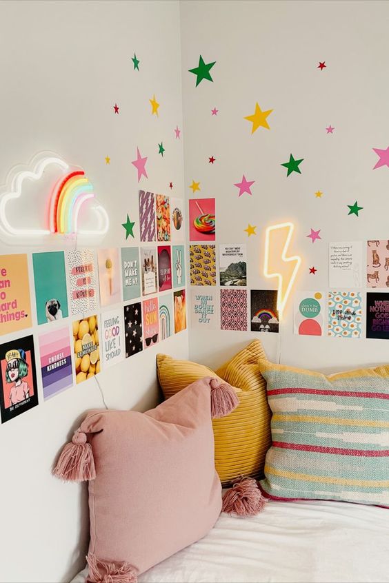 dorm wall decor idea