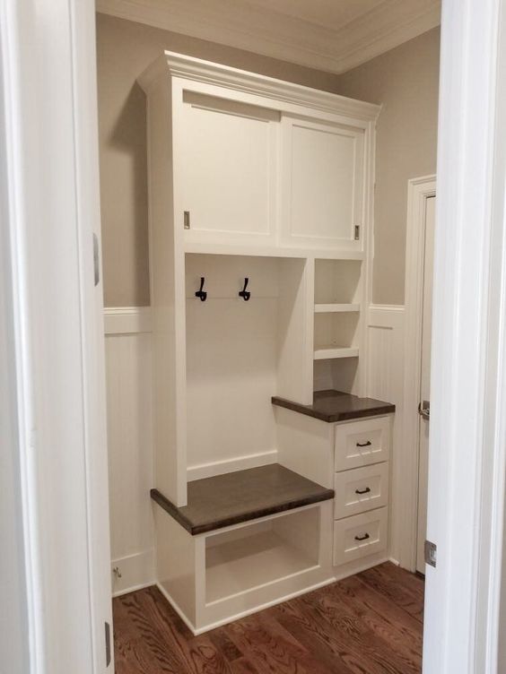 small mudroom entryway