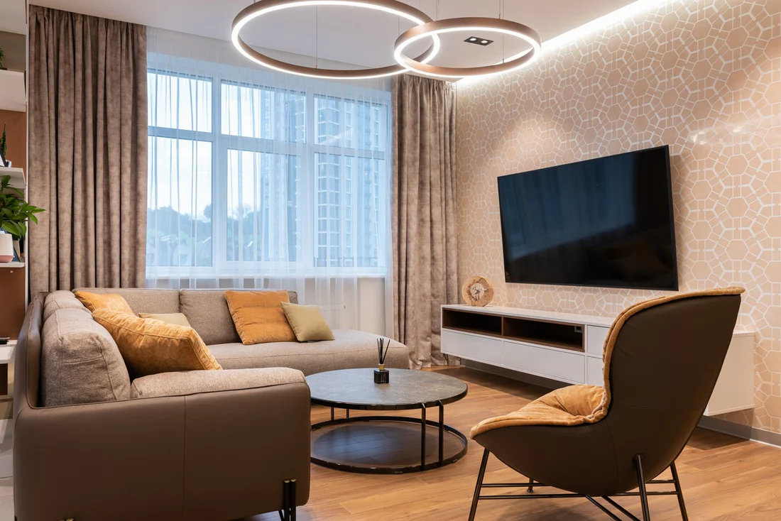 small tv room decor