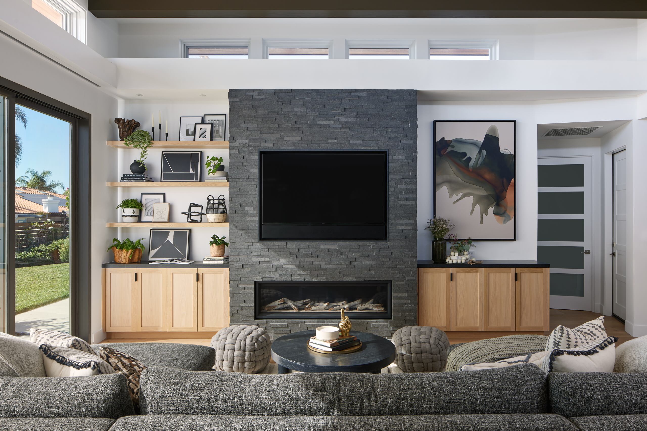 stylish tv room decor