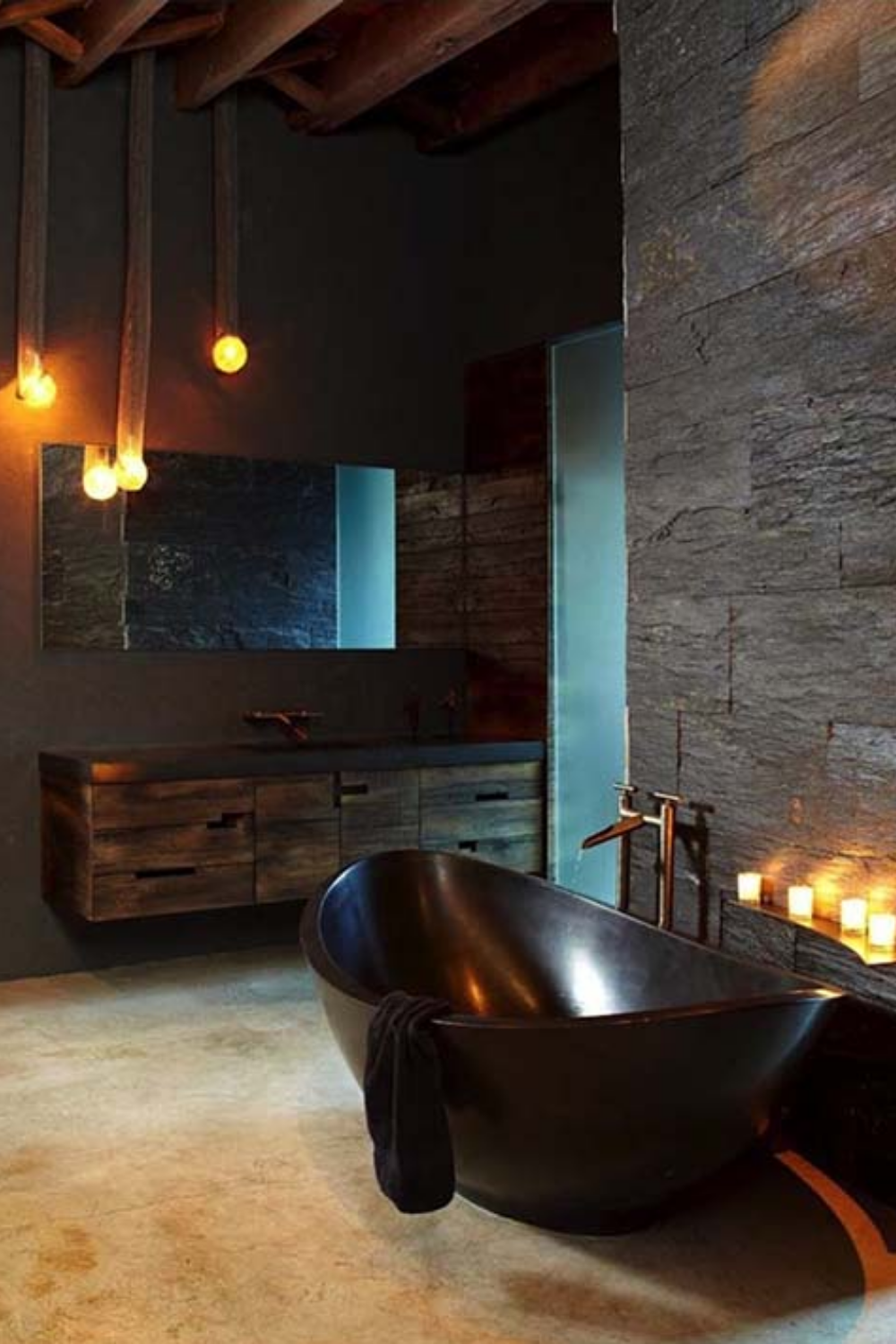moody bathroom decor ideas